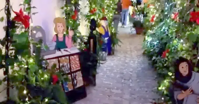 Casal de Ayamonte decora casa e rua com Natal