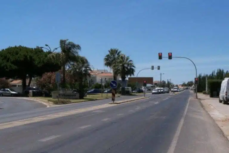 Movimento cívico exige verbas no OE2027 para reabilitação da EN125 entre Olhão e Vila Real de Santo António
