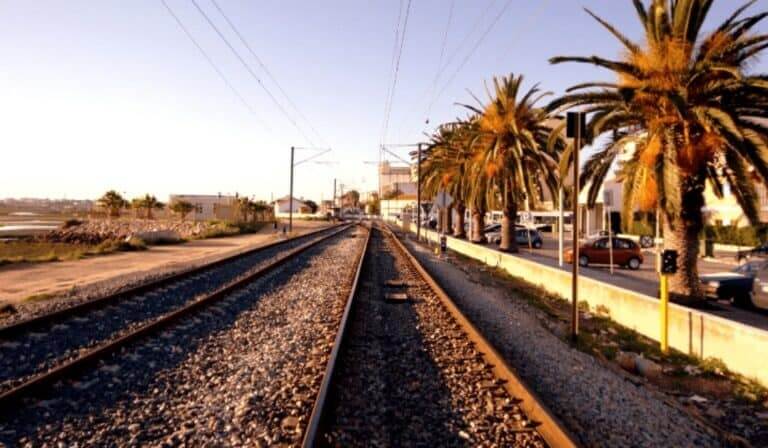 PCP defende mais investimento na Linha do Algarve